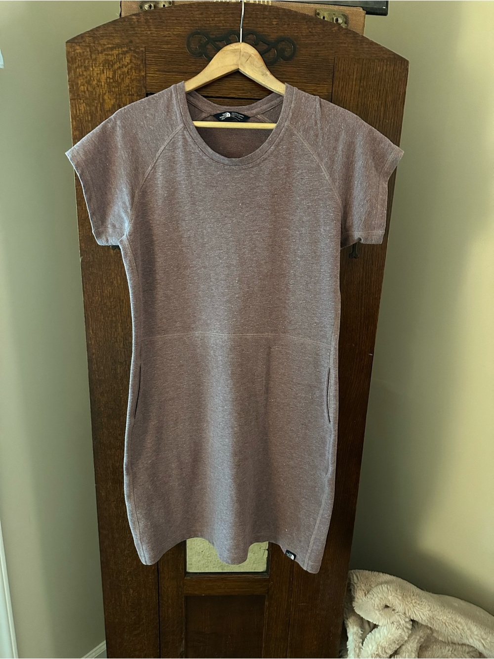 The North Face Short Sleeve Mini Dress in Heathered Mauve Size L Sporty Comfy - Picture 2 of 7